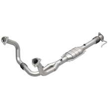 Cargar imagen en el visor de la galería, MagnaFlow Conv DF 97 Isuzu Rodeo 3.2L