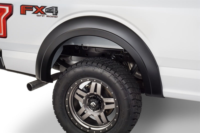 Bushwacker 15-17 Ford F-150 Styleside Extend-A-Fender estilo bengalas 4 piezas 67.1/78.9/97.6 pulgadas cama - negro