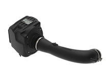 Cargar imagen en el visor de la galería, Sistema de admisión de aire frío aFe Quantum con Pro Dry S Media 14-19 GM Silverado / Sierra 1500 V8-5.3/6.2L