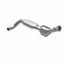 Cargar imagen en el visor de la galería, MagnaFlow Conv DF 97-98 F150/F250 4.6L 4Wd D/