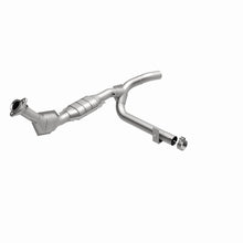 Cargar imagen en el visor de la galería, MagnaFlow Conv DF 01 Ford F150 5.4L