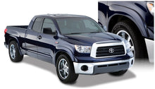 Cargar imagen en el visor de la galería, Bushwacker 07-13 Toyota Tundra Fleetside OE Style Flares 4 piezas con guardabarros de fábrica - Negro