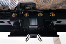 Cargar imagen en el visor de la galería, DV8 Offroad 07-21 Jeep Wrangler (JK/JL) Enganche atornillable con luces