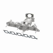 Cargar imagen en el visor de la galería, Magnaflow Conv DF 01-05 Volvo S60 2.4L Manifold