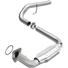 Cargar imagen en el visor de la galería, MagnaFlow Conv DF 03-06 Silverado SS Driver Side