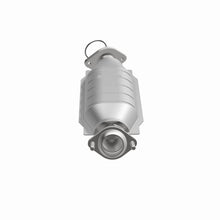 Cargar imagen en el visor de la galería, MagnaFlow Conv DF 05-07 Ford Freestyle 3.0L