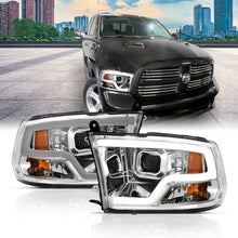 Cargar imagen en el visor de la galería, ANZO 09-18 Dodge Ram 1500 Faros delanteros estilo tablón cromados con halo