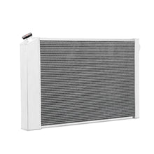 Cargar imagen en el visor de la galería, Mishimoto 78-86 GM C/K Truck X-Line Performance Aluminum Radiator