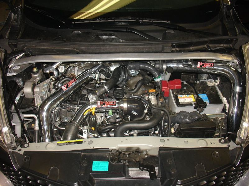 Injen 11-14 Nissan Juke 1.6L Turbo 4 cilindros (incluido Nismo) Kit de tubería de intercooler superior negro