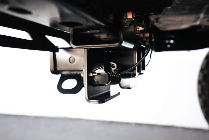 DV8 Offroad 07-21 Jeep Wrangler (JK/JL) Enganche atornillable con luces