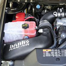 Cargar imagen en el visor de la galería, Banks Power 11-12 Chevy 6.6L LML Sistema de admisión de aire Ram