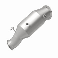 Cargar imagen en el visor de la galería, MagnaFlow 2014 BMW 335i GT xDrive 3.0L Underbody Direct Fit EPA Compliant Catalytic Converter