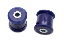 Cargar imagen en el visor de la galería, SuperPro Rear Trail Arm Rear Bushing Kit