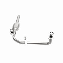 Cargar imagen en el visor de la galería, MagnaFlow Conv DF Chevrolet/GMC 1500 1/2 Ton