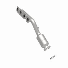Cargar imagen en el visor de la galería, MagnaFlow Conv DF 08-09 Lexus LS600H 5.0L