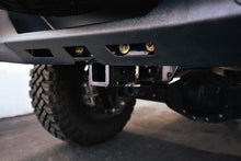 Cargar imagen en el visor de la galería, DV8 Offroad 07-21 Jeep Wrangler (JK/JL) Enganche atornillado sin luces