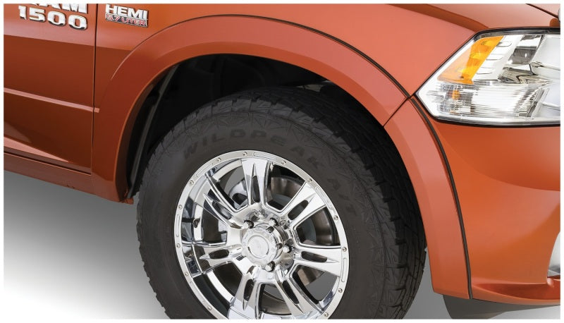 Bushwacker 09-18 Dodge Ram 1500 Fleetside OE Style Flares 4 piezas 67.4/76.3/96.3 pulgadas cama - Negro