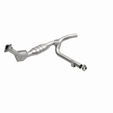 Cargar imagen en el visor de la galería, MagnaFlow Conv DF 01 Ford F150 5.4L