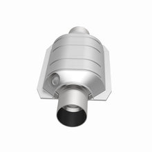 Cargar imagen en el visor de la galería, MagnaFlow Conv Univ 2.50inch 1-O2 Rear 50 State