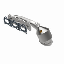 Cargar imagen en el visor de la galería, MagnaFlow Conv DF 00 Suzuki Grand Vitara 2.5L