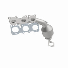 Cargar imagen en el visor de la galería, Magnaflow Conv DF 2007-2009 Sorento 3.3 3.8 L Manifold