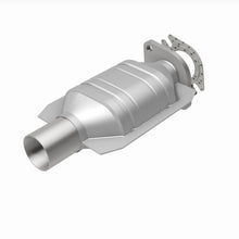 Cargar imagen en el visor de la galería, MagnaFlow Conv DF 96-99 Taurus 3.4L Rear Co