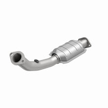 Cargar imagen en el visor de la galería, MagnaFlow Conv DF 96-98 Mazda MPV 3.0L Front