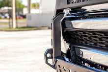 Cargar imagen en el visor de la galería, N-Fab HVM Bull Bar 19-23 Dodge Ram 1500 - Tex. Black