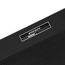 Cargar imagen en el visor de la galería, Intercooler Mishimoto 11+ Chevrolet/GMC Duramax (negro)