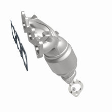 Cargar imagen en el visor de la galería, MagnaFlow Conv DF 11-12 Kia Sedona 3.5L OEM Grade Manifold