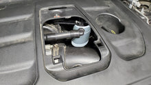 Cargar imagen en el visor de la galería, J&amp;L 16-23 Dodge Durango / Jeep Grand Cherokee 3.6L Oil Separator 3.0 Passenger Side - Clear Anod