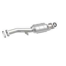 Cargar imagen en el visor de la galería, MagnaFlow Conv DF 95- 96 Impreza 2.2L Rear