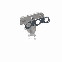 Cargar imagen en el visor de la galería, MagnaFlow Conv DF 04-05 Suz Verona2.5 Manifold Rear