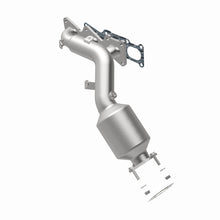 Cargar imagen en el visor de la galería, MagnaFlow OEM Grade Federal / EPA Compliant Manif Catalytic Converter 09-11 Hyundai Genesis V6 3.8L