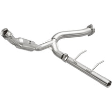 Cargar imagen en el visor de la galería, MagnaFlow Conv DF 06-09 Ford Expedition / 07-09 Lincoln Navigator/Navigator L P/S