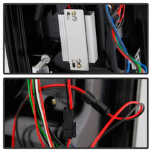 Cargar imagen en el visor de la galería, Spyder Chevy Silverado 19-20 LED Tail Light Black ALT-YD-CS19HAL-BK