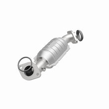Cargar imagen en el visor de la galería, MagnaFlow Conv DF 04-07 Cadillac CTS 2.8L/3.6L Passenger Side