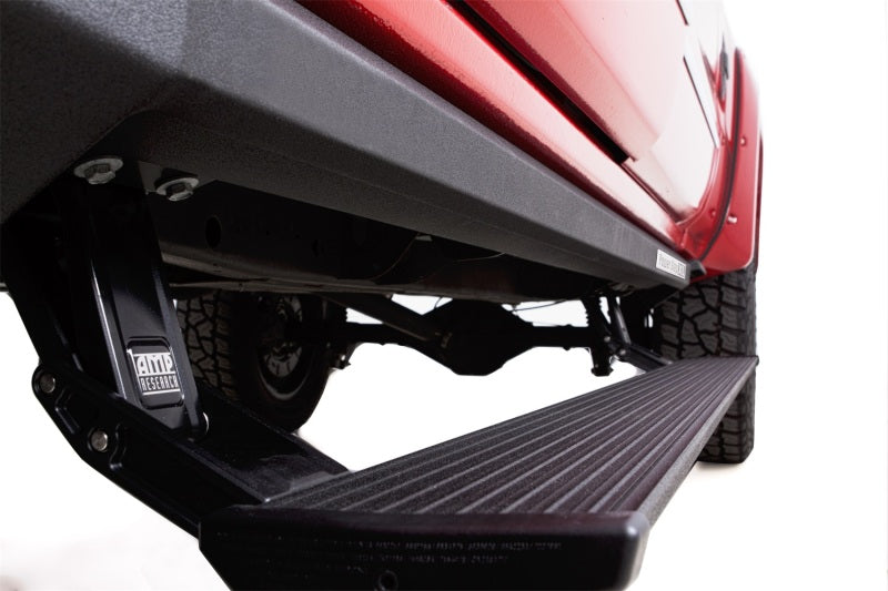 AMP Research 2014-2017 Chevrolet Silverado 1500 Crew Cab PowerStep XL - Negro