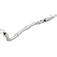 Cargar imagen en el visor de la galería, MagnaFlow Conv DF 04-06 Avalanche Passenger Side 8.1L
