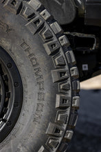 Cargar imagen en el visor de la galería, Neumático Mickey Thompson Baja Legend MTZ - 40X13.50R17LT 121Q 90000057354