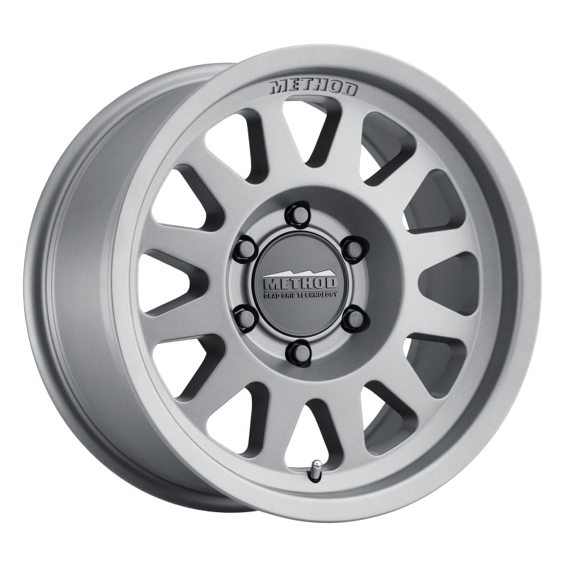 Method MR704 17x8.5 0mm Offset 6x135 87mm CB Rueda de titanio mate