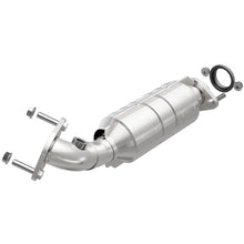 Cargar imagen en el visor de la galería, MagnaFlow Conv DF 04-07 Cadillac SRX 3.6L