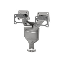 Cargar imagen en el visor de la galería, MagnaFlow Conv DF 97-99 Sentra 1.6L manif 49S