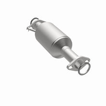 Cargar imagen en el visor de la galería, MagnaFlow Conv DF 81-83 Toyota Pick Up 2.4L