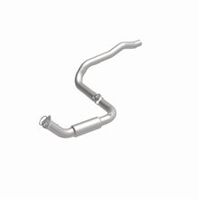 Cargar imagen en el visor de la galería, MagnaFlow Conv DF 07-08 Sub XL 6.0 Driver Side OEM