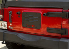 Cargar imagen en el visor de la galería, Rugged Ridge Tire Carrier Delete Plate 07-18 Jeep Wrangler JK