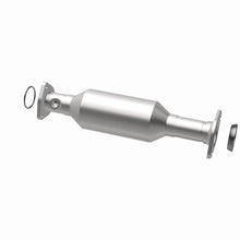 Cargar imagen en el visor de la galería, MagnaFlow California Direct-Fit Catalytic Converter 97-01 Honda CR-V L4 2.0L