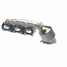 Cargar imagen en el visor de la galería, MagnaFlow Conv DF 00 Suzuki Grand Vitara 2.5L