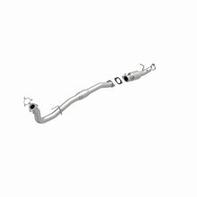 Cargar imagen en el visor de la galería, MagnaFlow Conv DF 04-06 Avalanche Passenger Side 8.1L