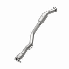 Cargar imagen en el visor de la galería, MagnaFlow Conv DF 04/06 VW Phaeton 4.2L Front Driver Side
